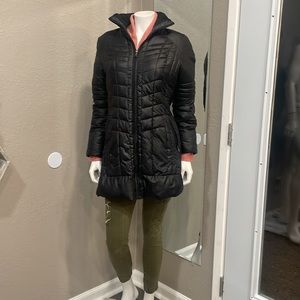 Woman’s Guess Puffy Jacket Size M excellent condition